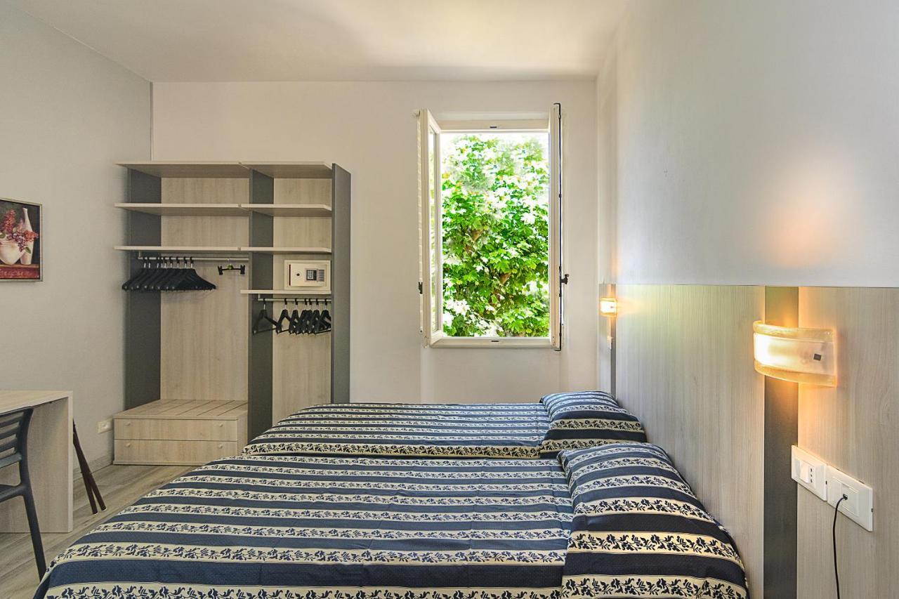 Hotel Apuana Marina di Pietrasanta Extérieur photo